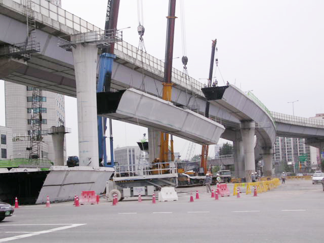 2003.07 청계천 복원건설공사 중 철거공사.JPG